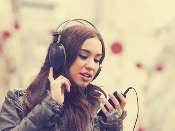 Musik beim Lernen – hilfreich oder störend?