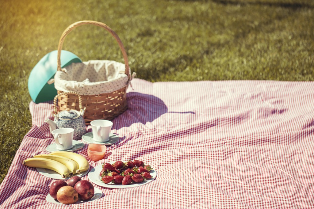 Tolle Frühlingsaktivitäten - Picknicken